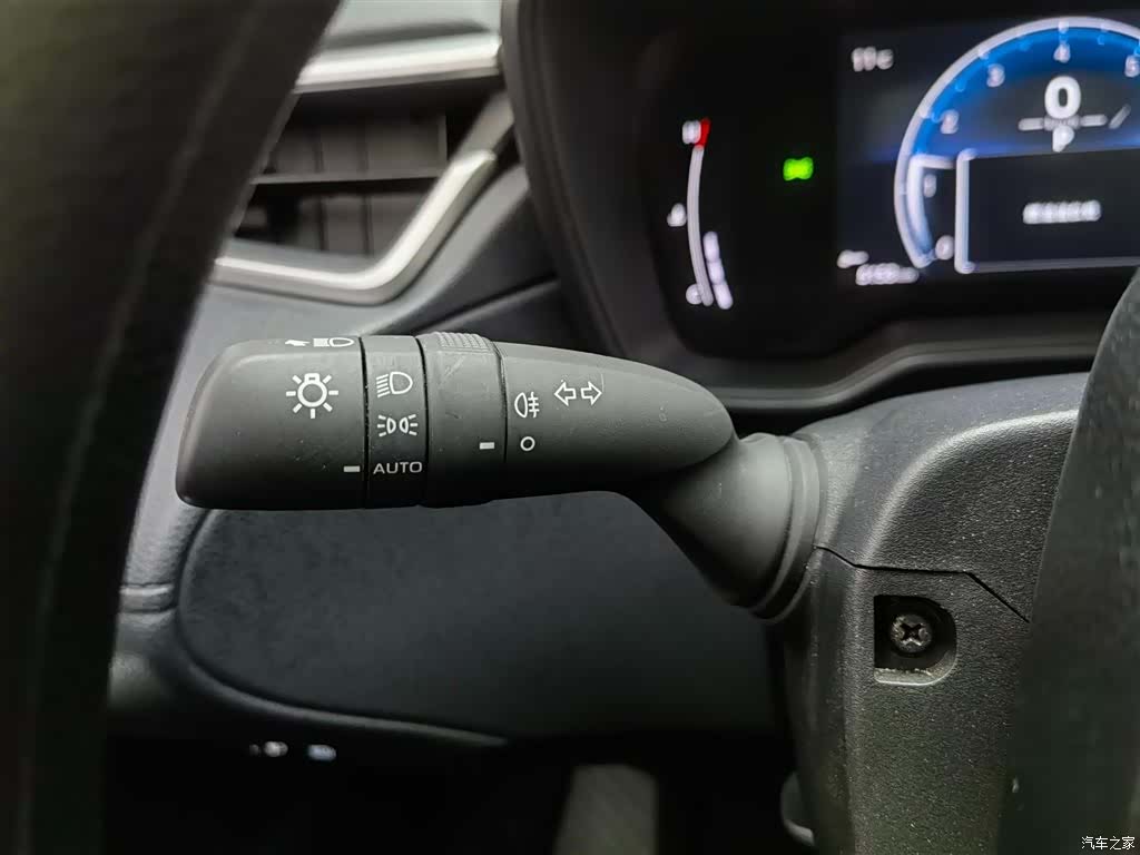 Toyota Frontlander, 2024 16