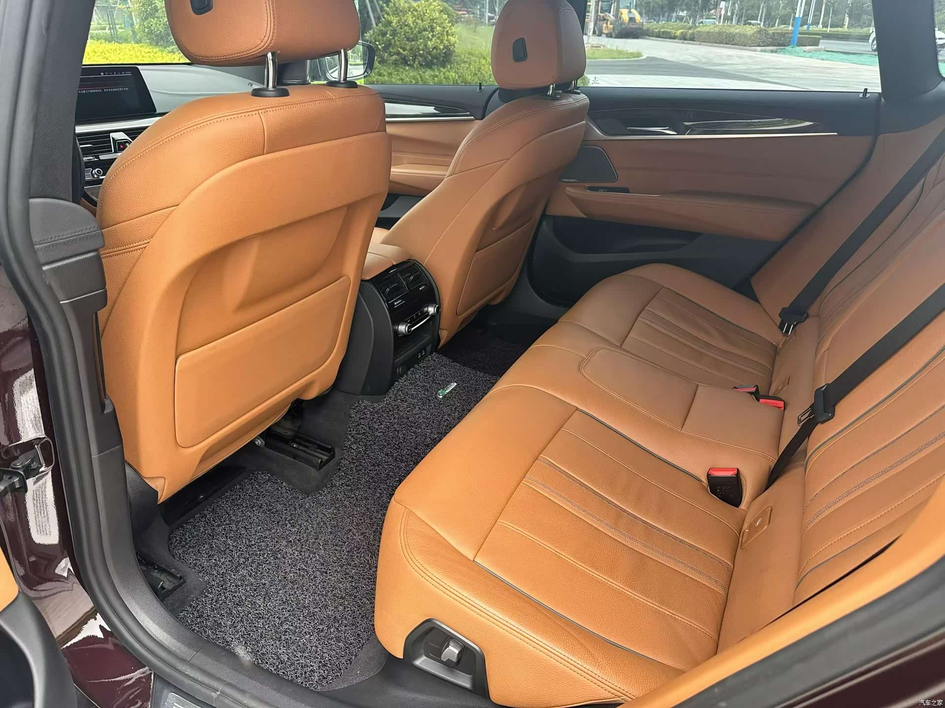 BMW 6 Series GT, 2020 все фото