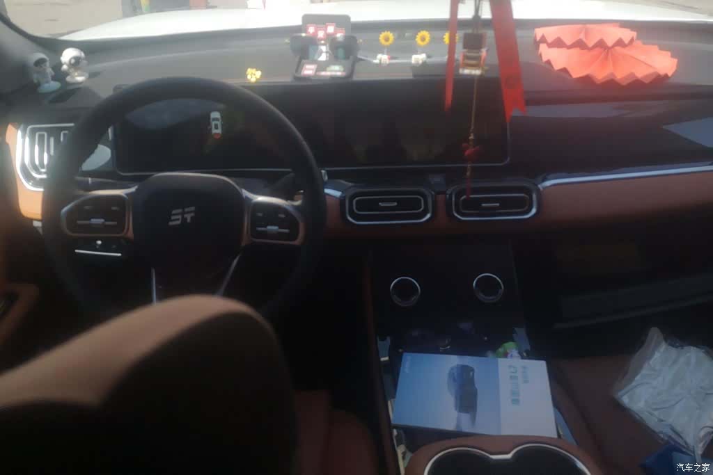 Jetour L7, 2025 12