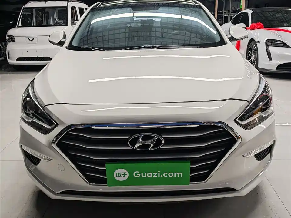 Hyundai Name picture