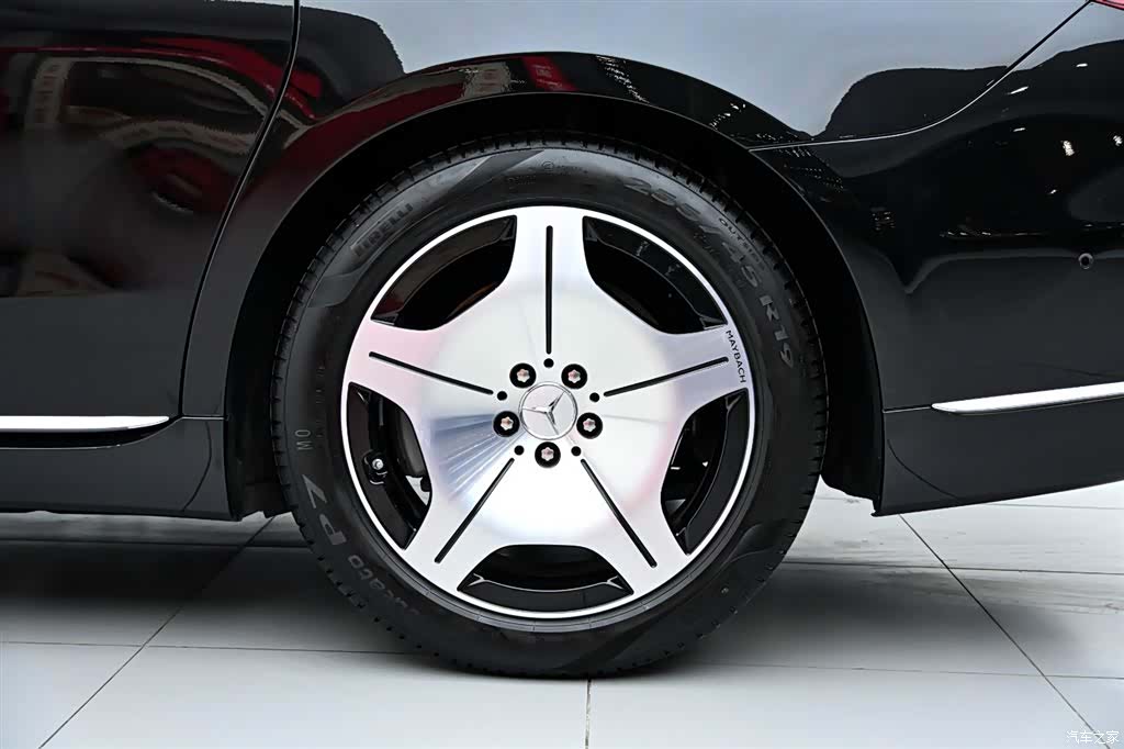 Maybach S-Class, 2025 35