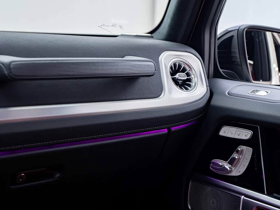 Mercedes-Benz G-class Mercedes-Benz G-class