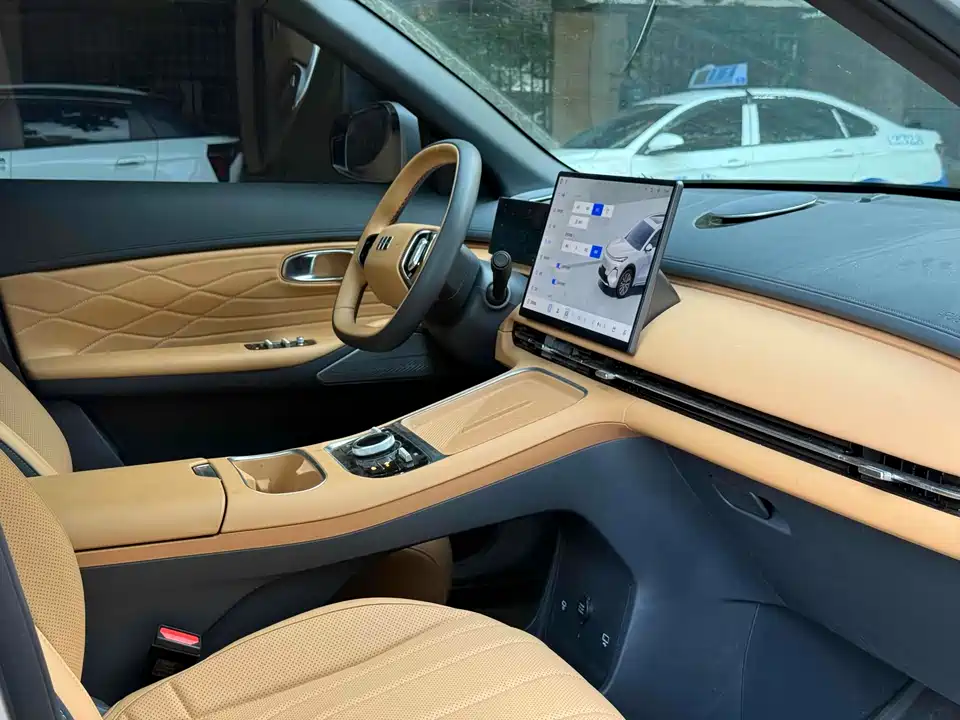 Geely Galaxy Galaxy Starship 7 EM-i