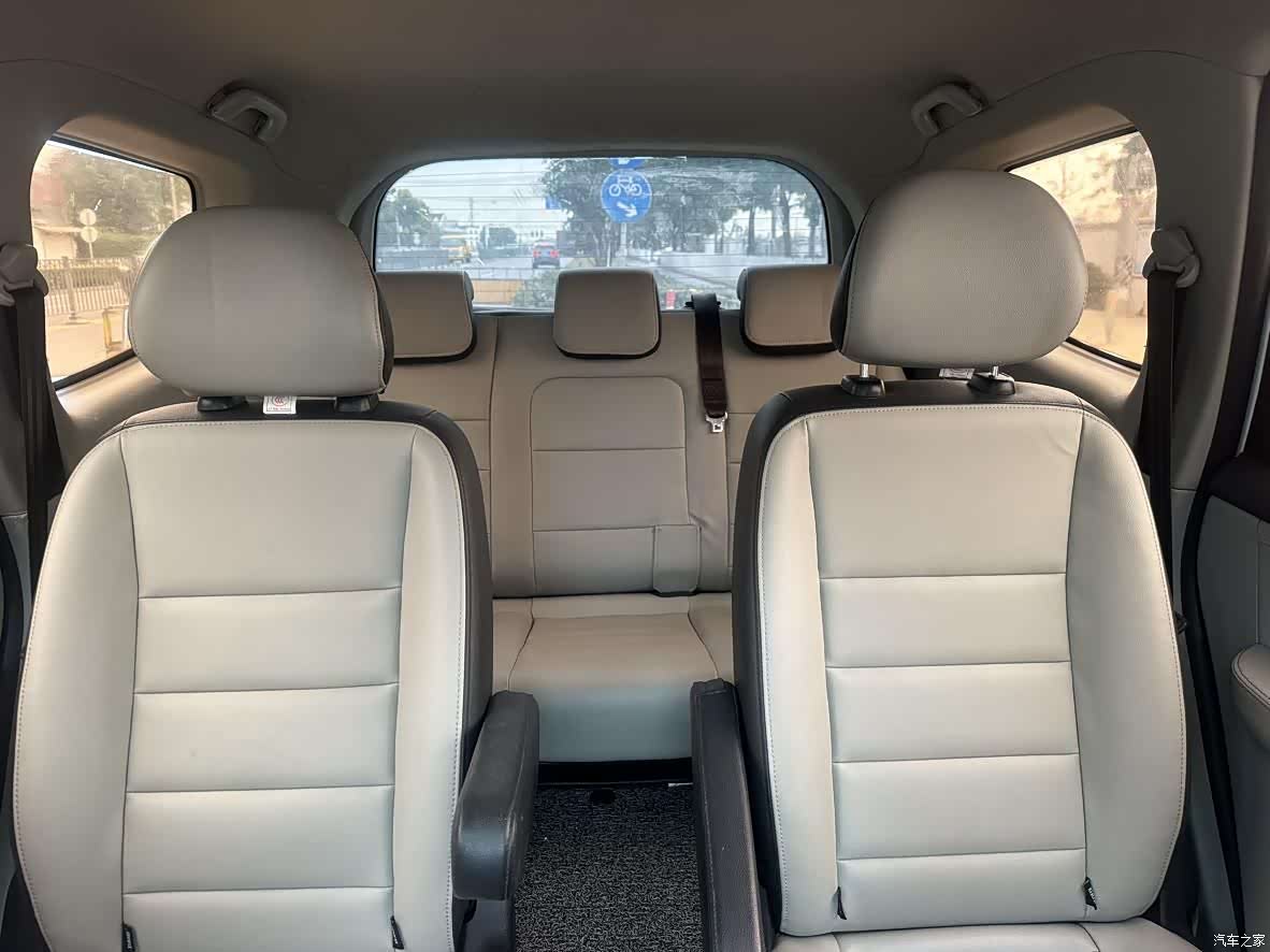 DongFeng S500, 2016 23