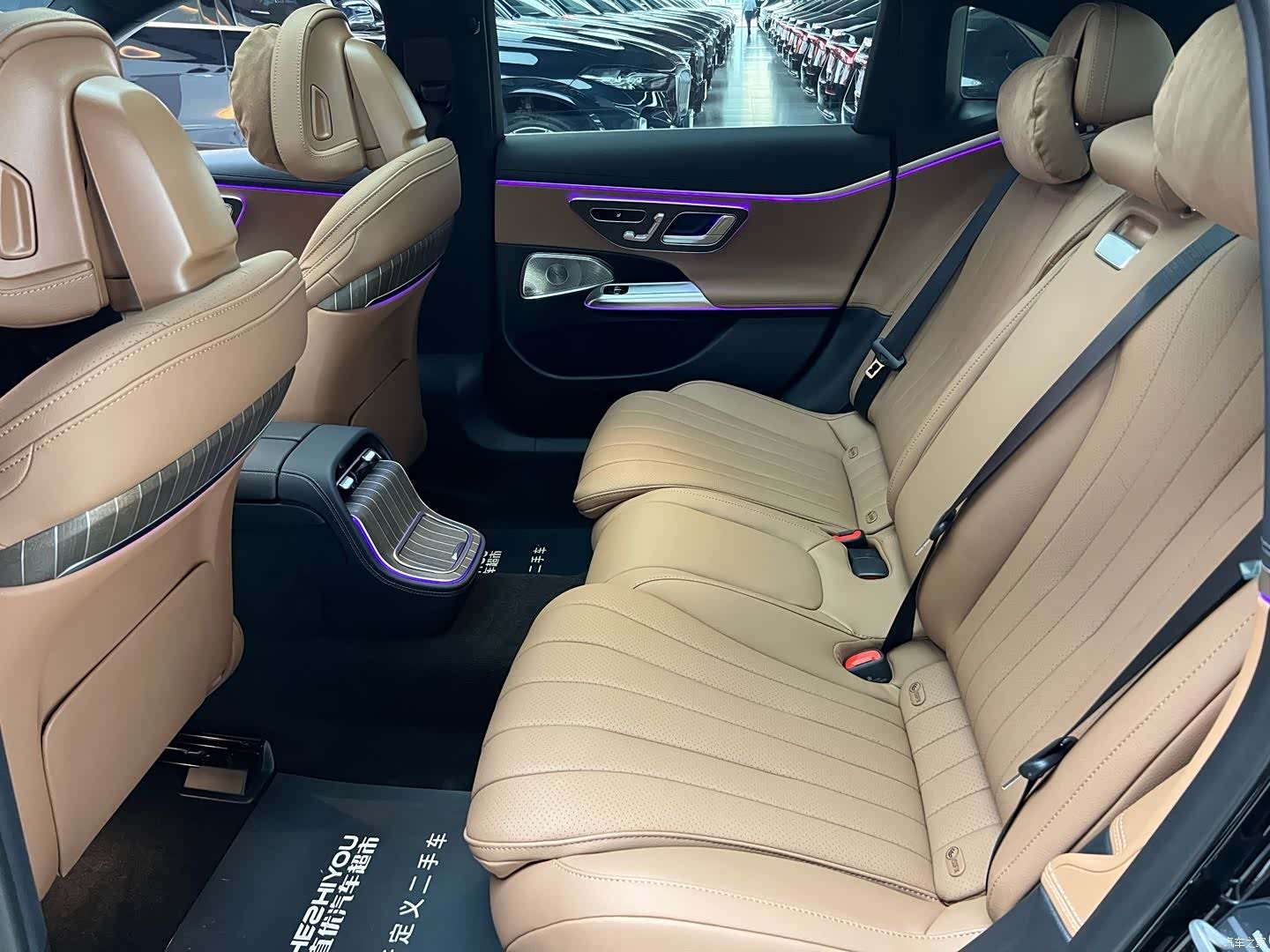 Mercedes-Benz E-Class, 2025 10