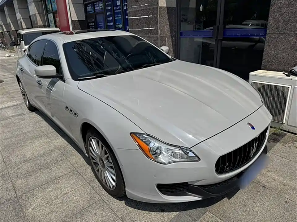Maserati President