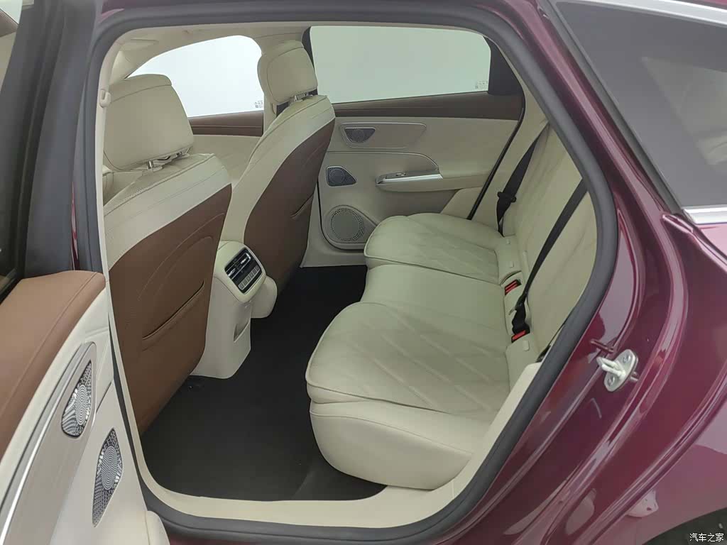 Chery A9L, 2025 15