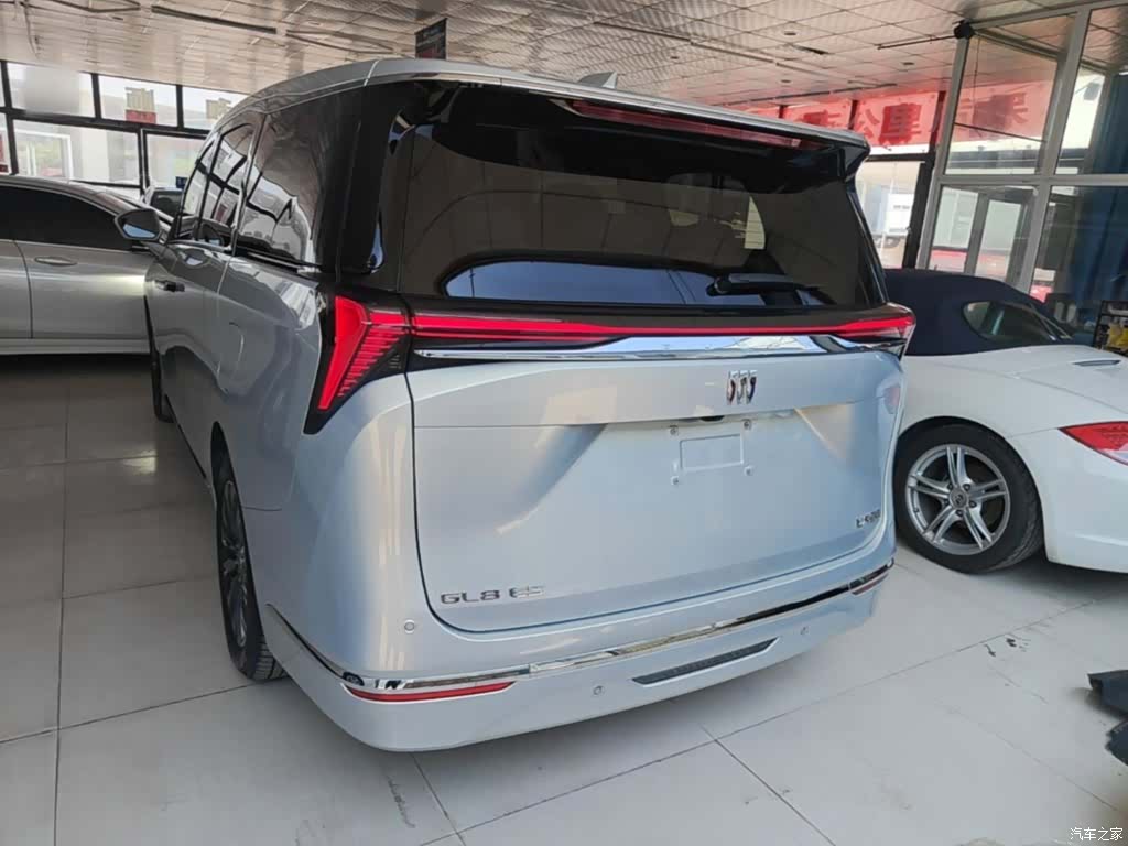 Buick GL8, 2024 6