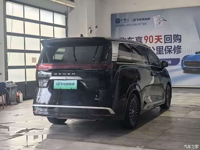 Denza D9, 2024 7