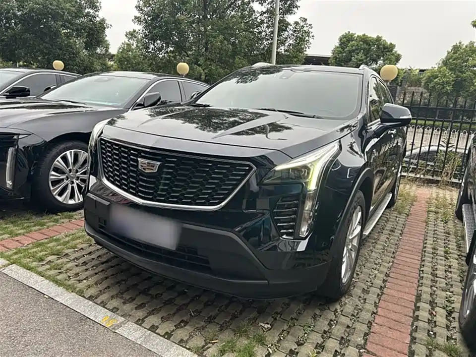 Cadillac XT4