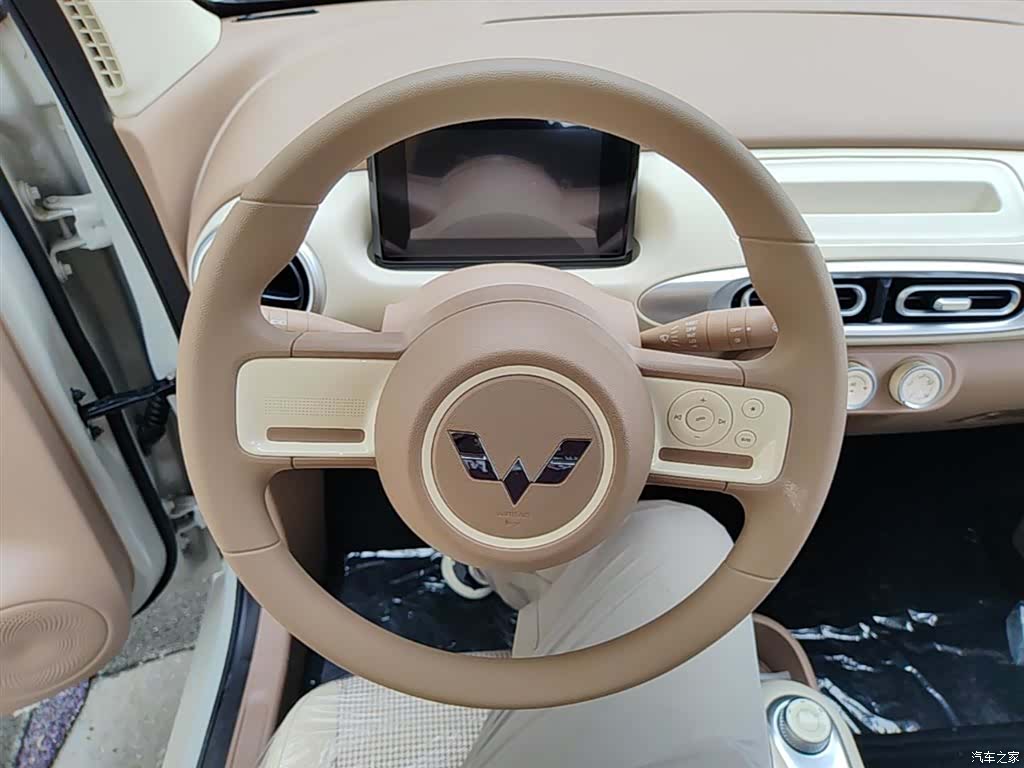 Wuling MINIEV, 2026 11
