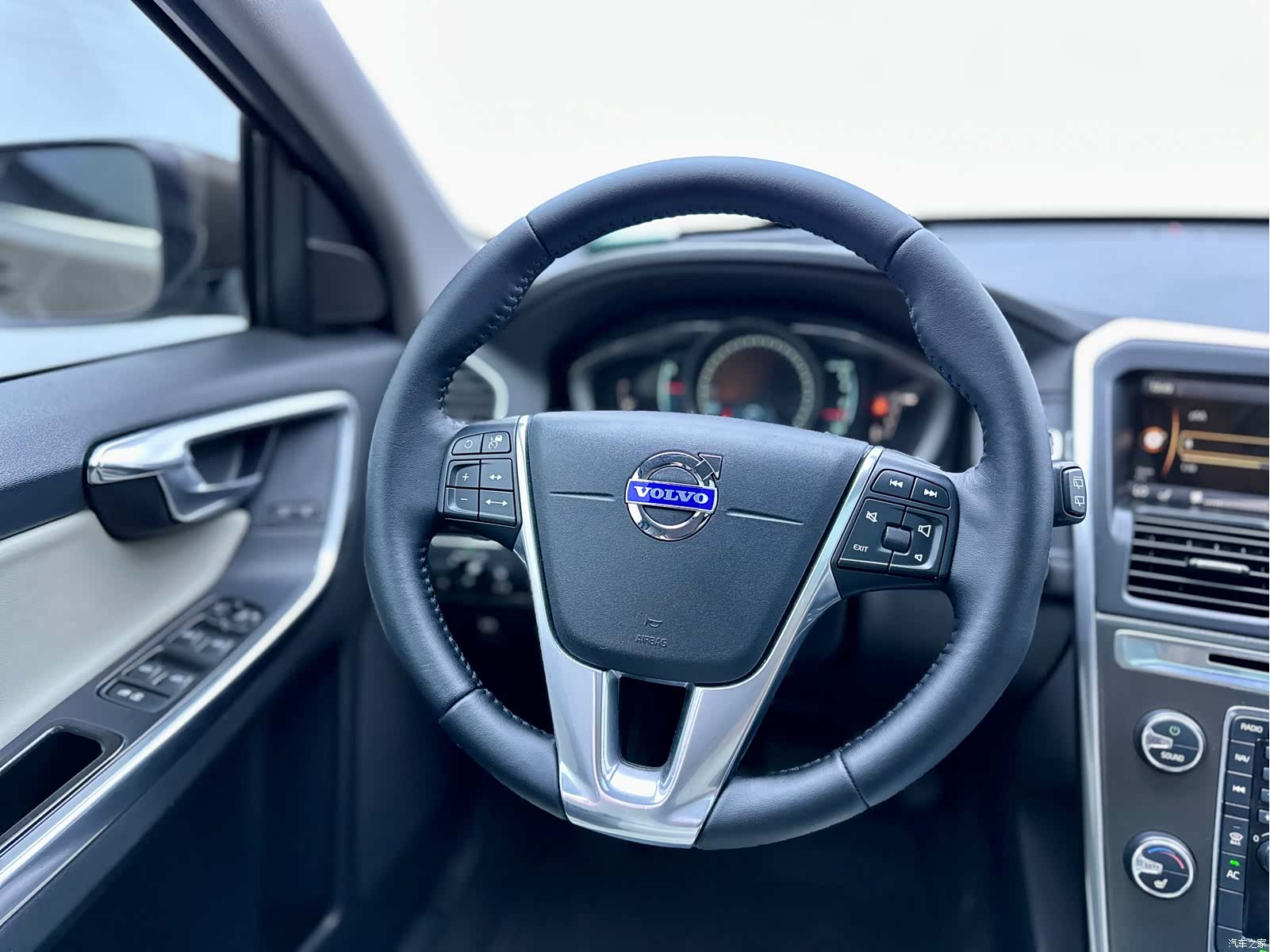Volvo XC60, 2013 7