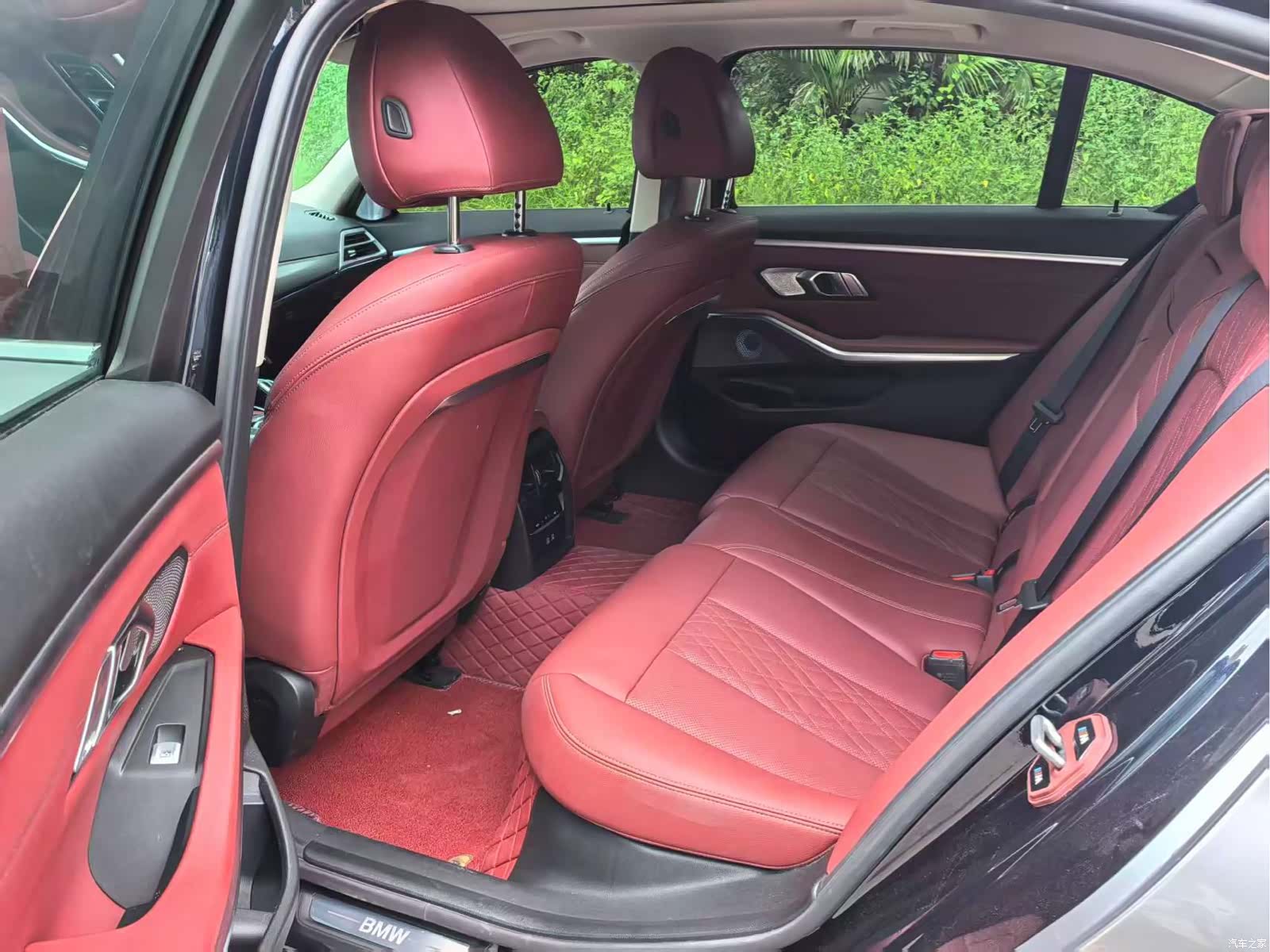BMW i3, 2025 все фото