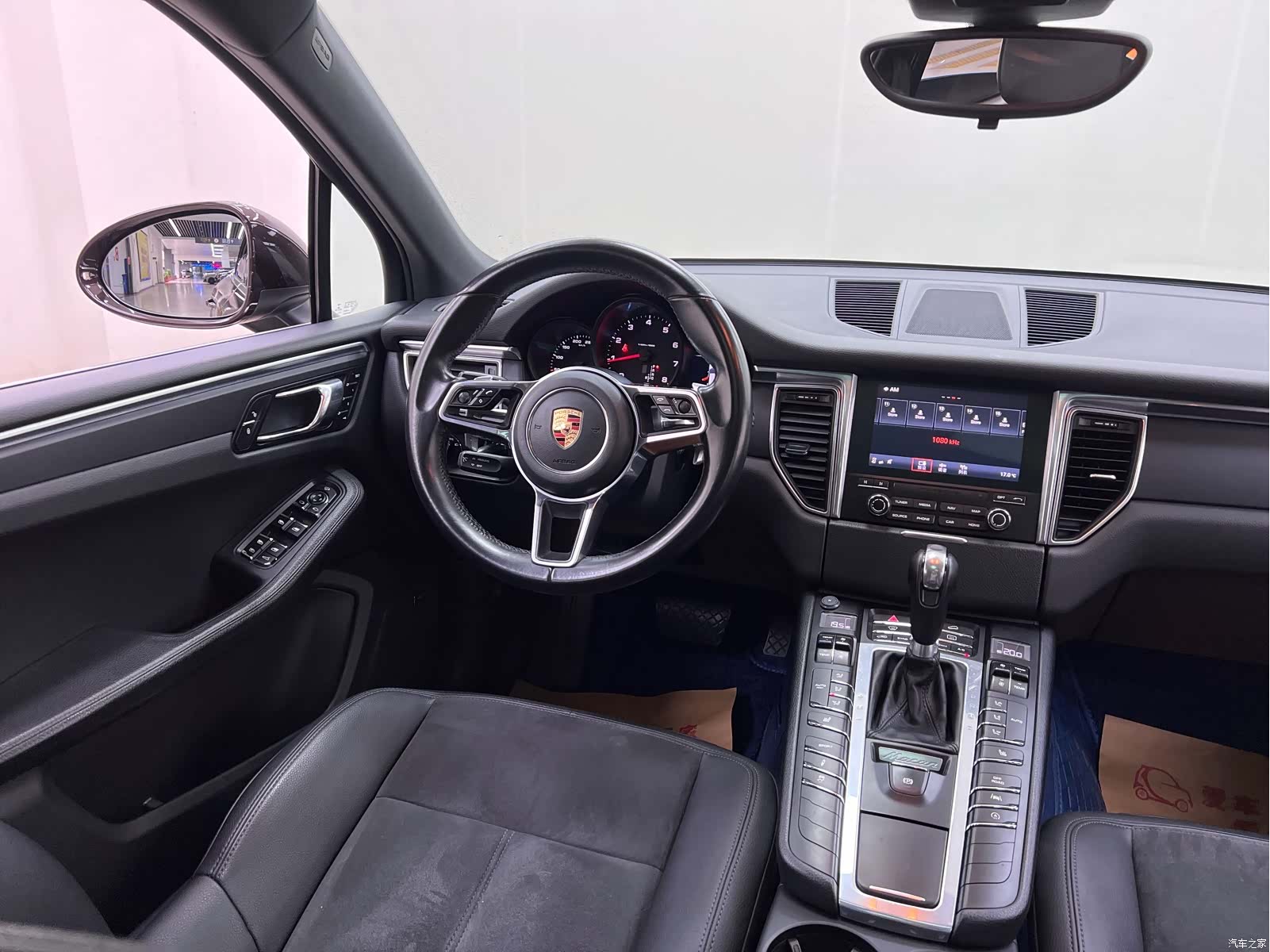 Porsche Macan, 2017 18