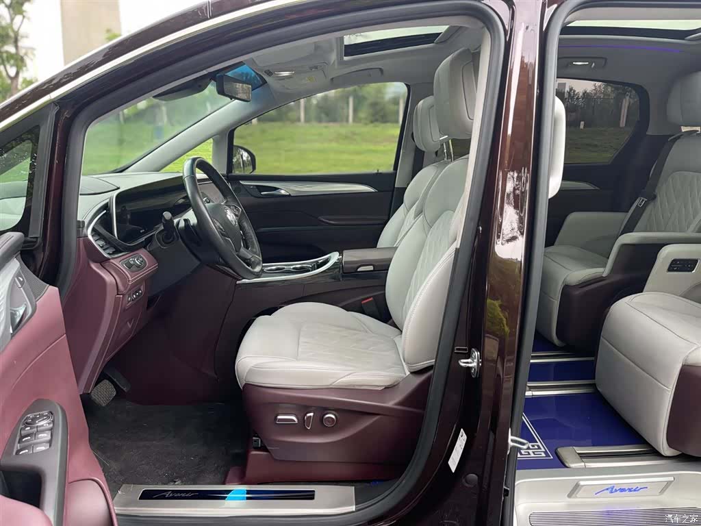 Buick GL8, 2022 11
