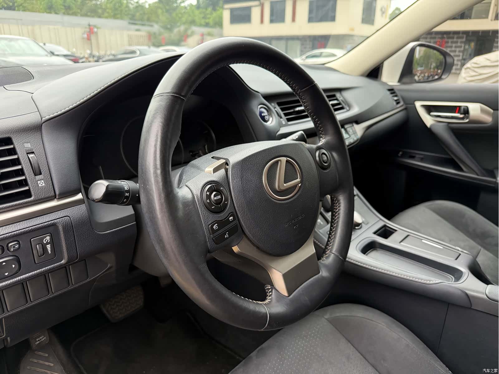 Lexus CT, 2018 13