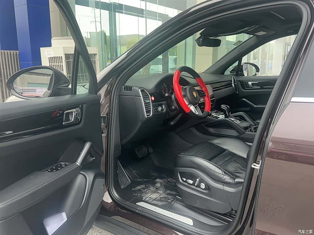 Porsche Cayenne, 2019 12