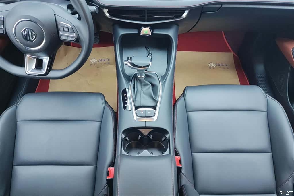 MG MG5, 2025 16