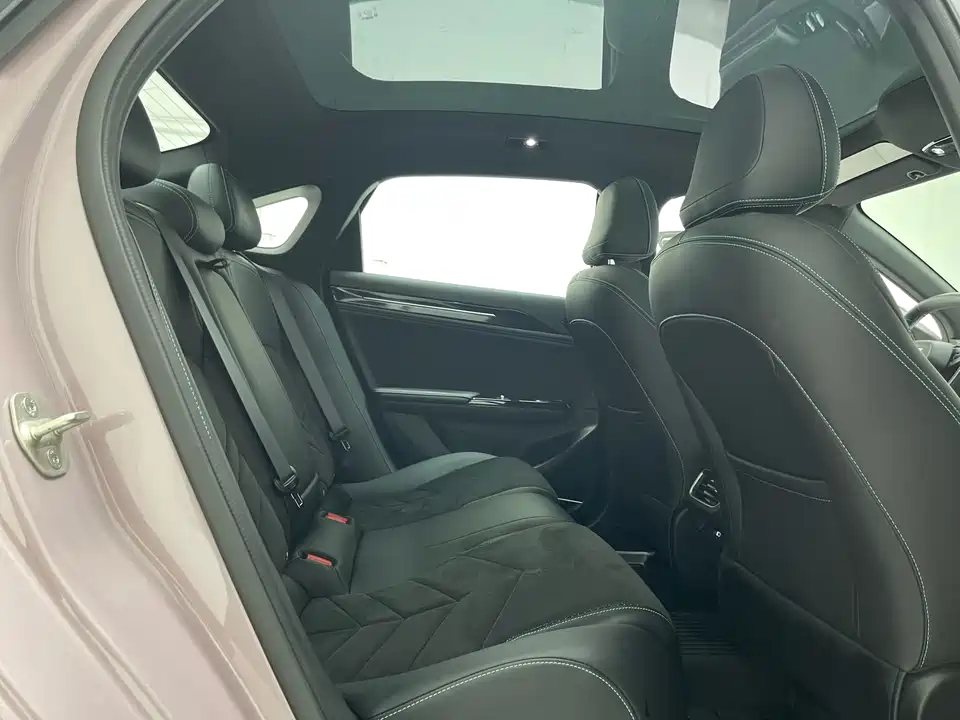 Geely Galaxy Galaxy L6