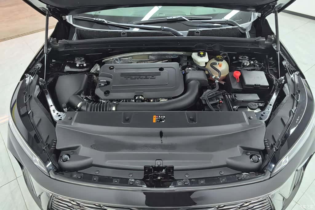 Buick Envision Plus, 2025 10