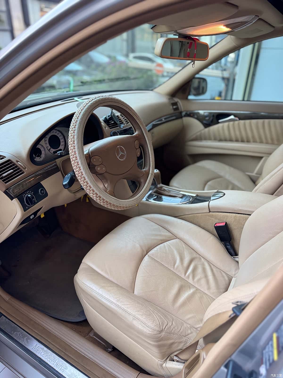 Mercedes-Benz E-Class, 2008 11