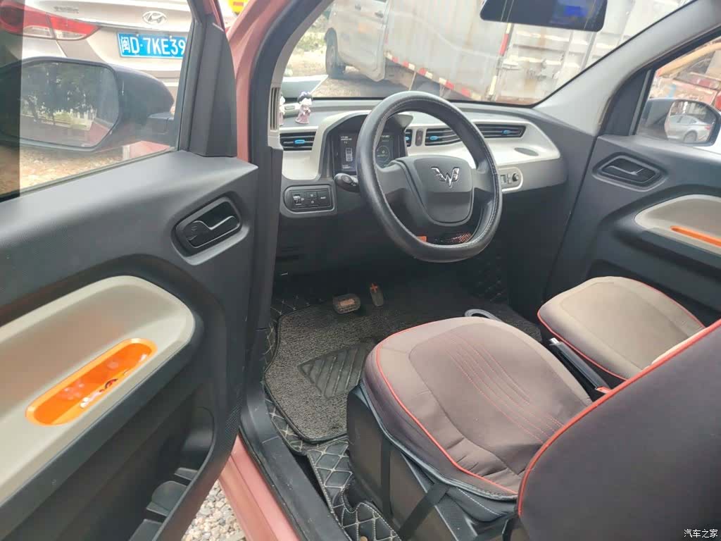 Wuling MINIEV, 2021 13