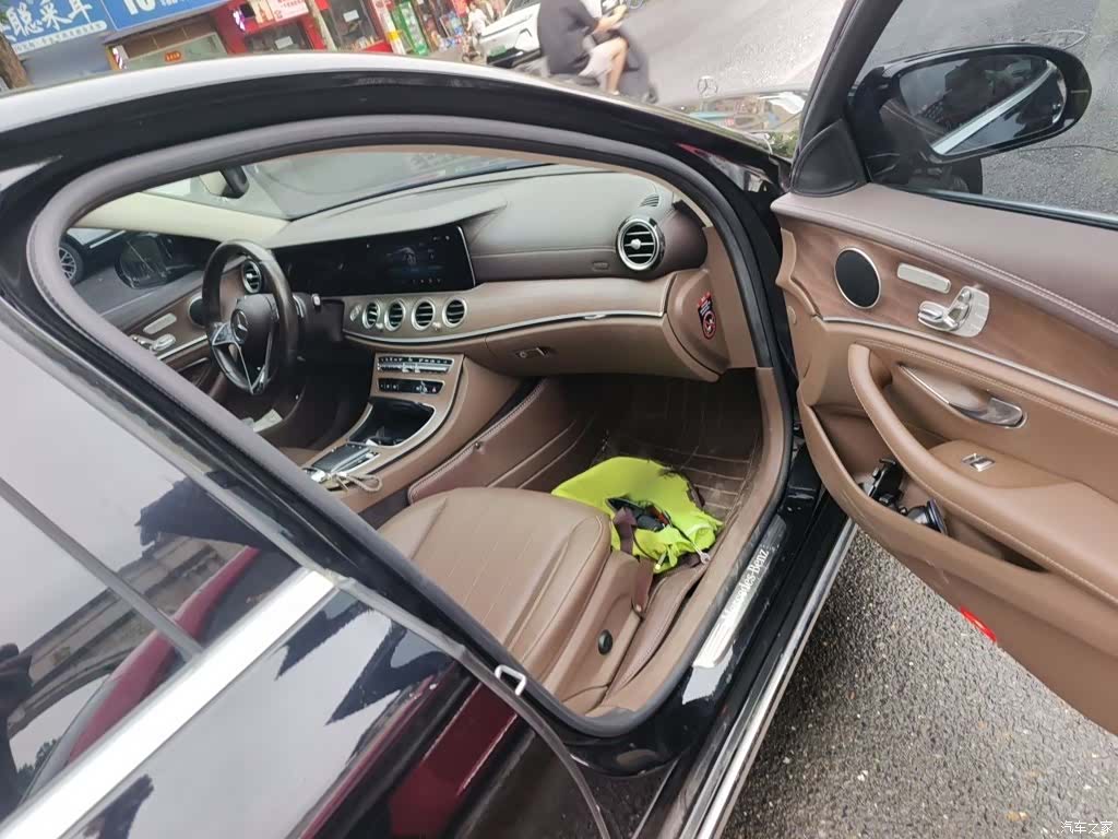 Mercedes-Benz E-Class, 2020 20