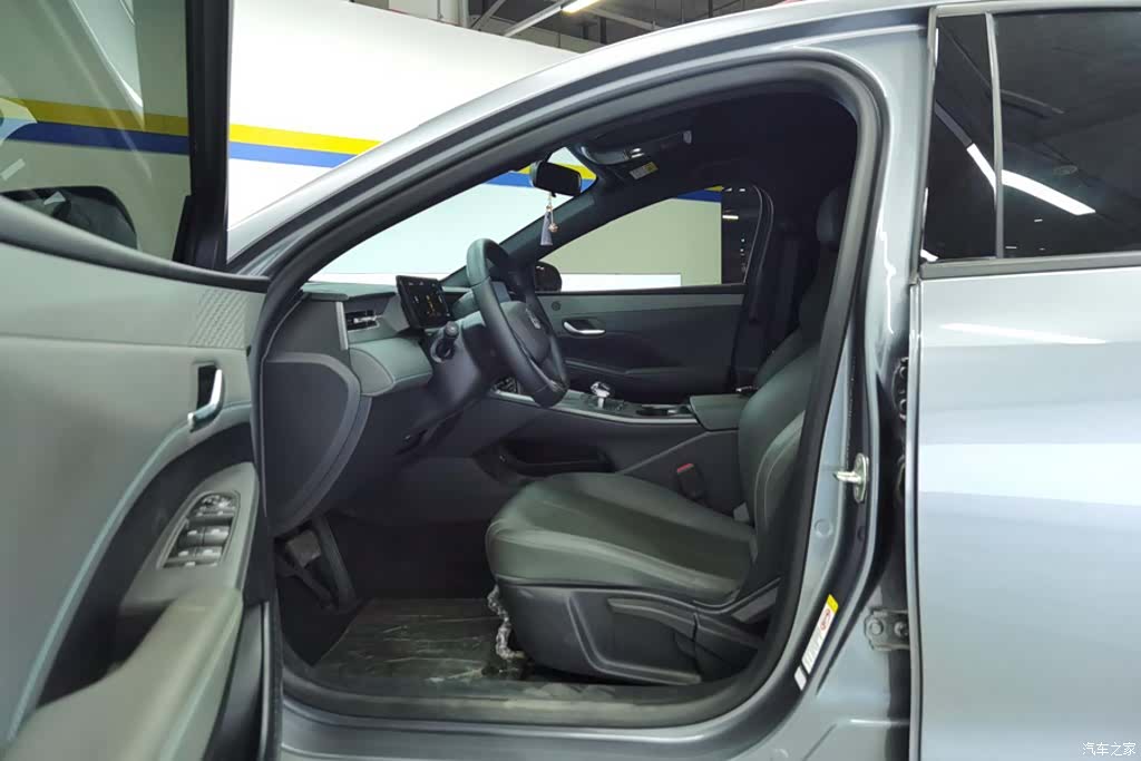 BYD Qin, 2025 9