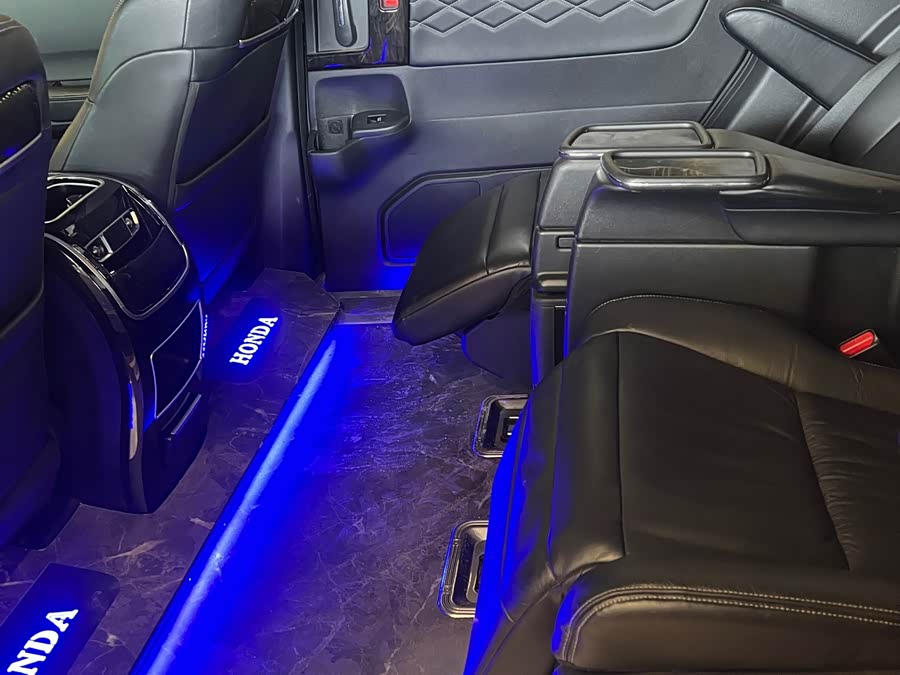 Honda Elysion 2020, фото 13