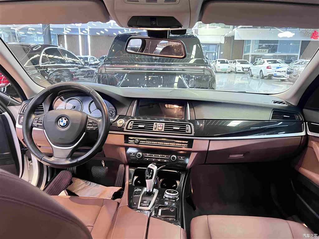 BMW 5 Series, 2017 8