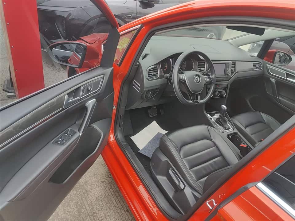 Volkswagen Golf*Jiayu