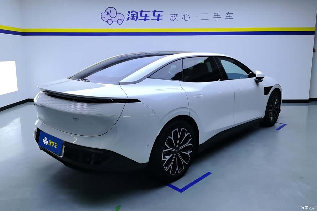 Zeekr 007, 2025 3