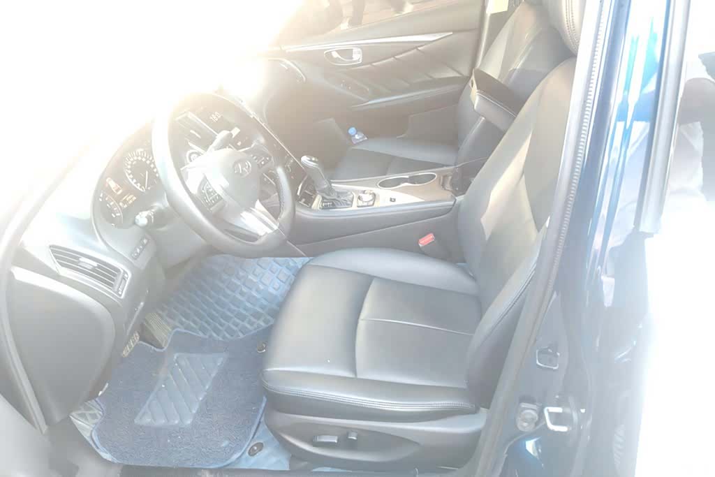 Infiniti Q50L, 2021 9