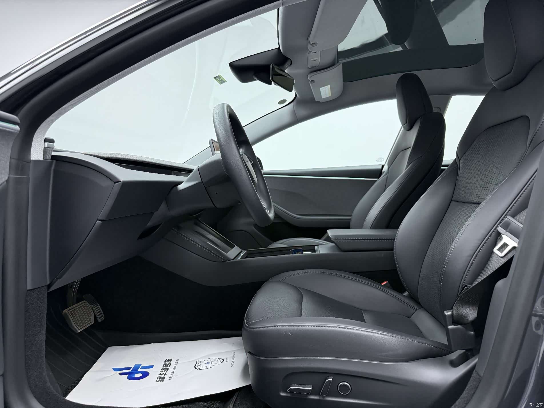 Tesla Model 3, 2024 10