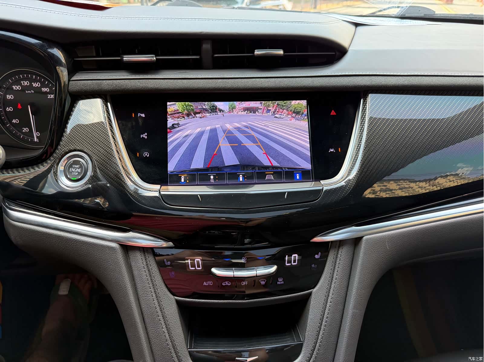 Cadillac XT6, 2021 11