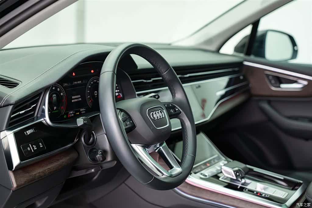 Audi Q7, 2023 18