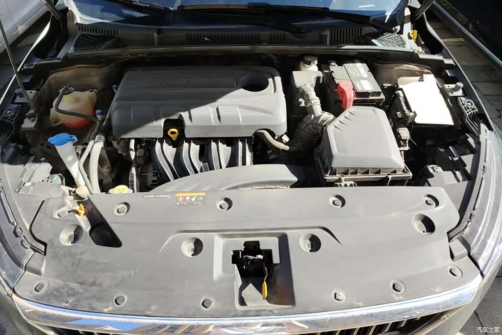 Geely Emgrand, 2023 10