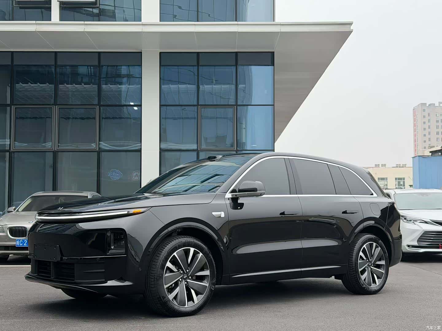 Li Auto L6, 2026 1