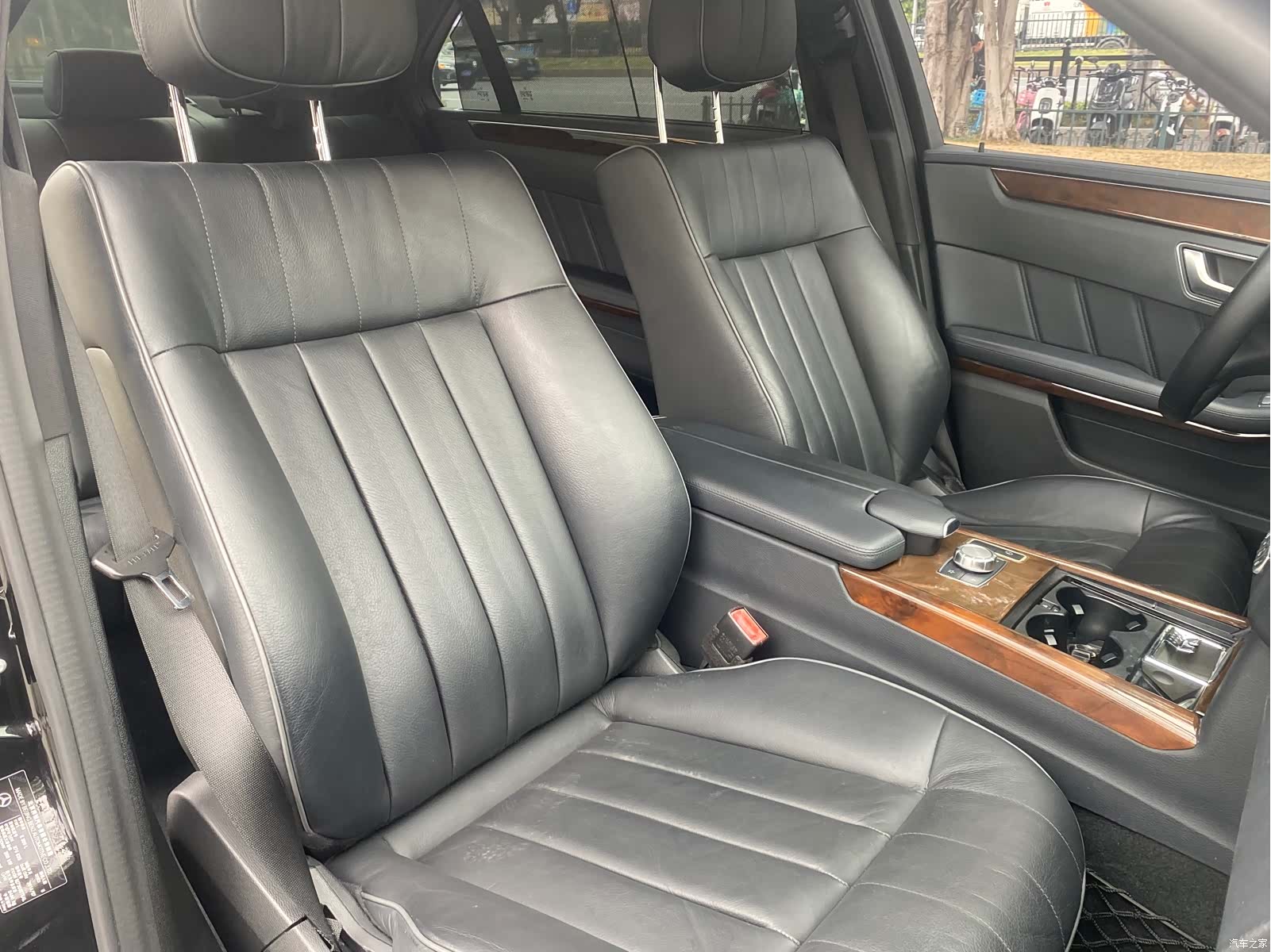 Mercedes-Benz E-Class, 2014 8