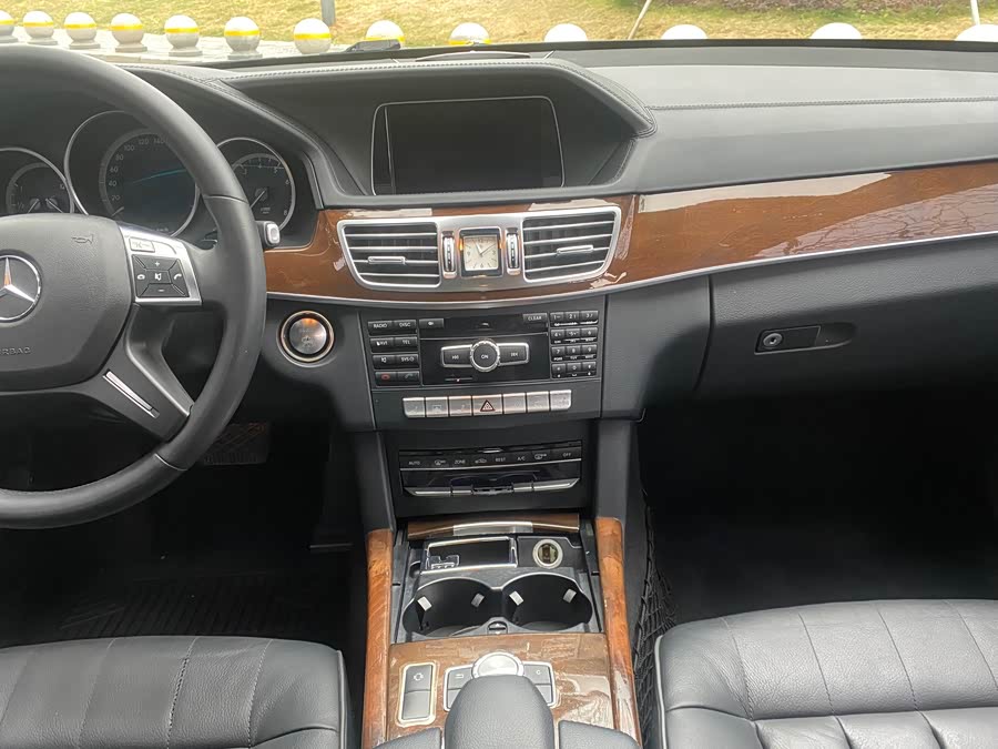 Mercedes-Benz E-Class 2014, фото 14