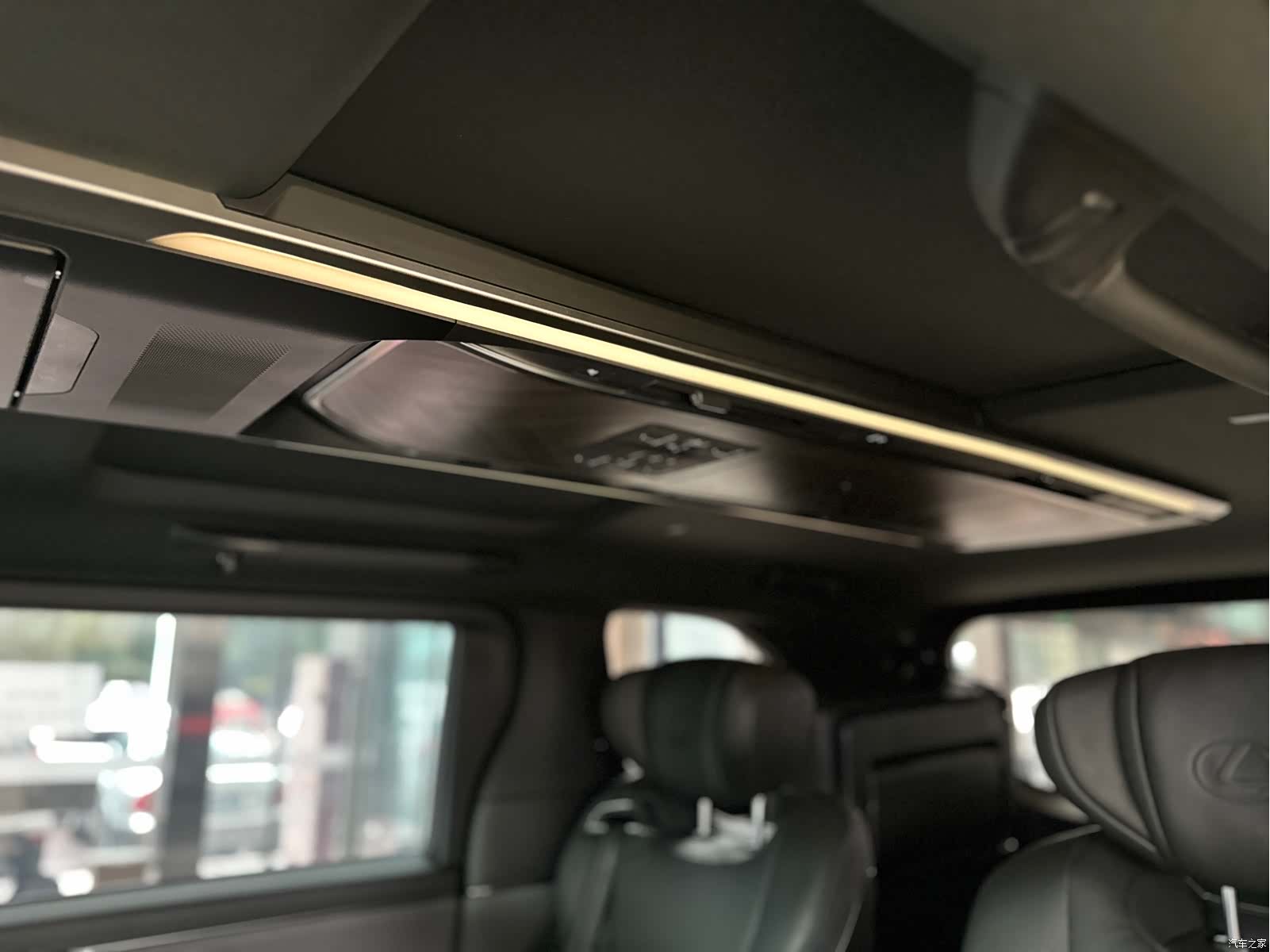 Lexus LM, 2024 15