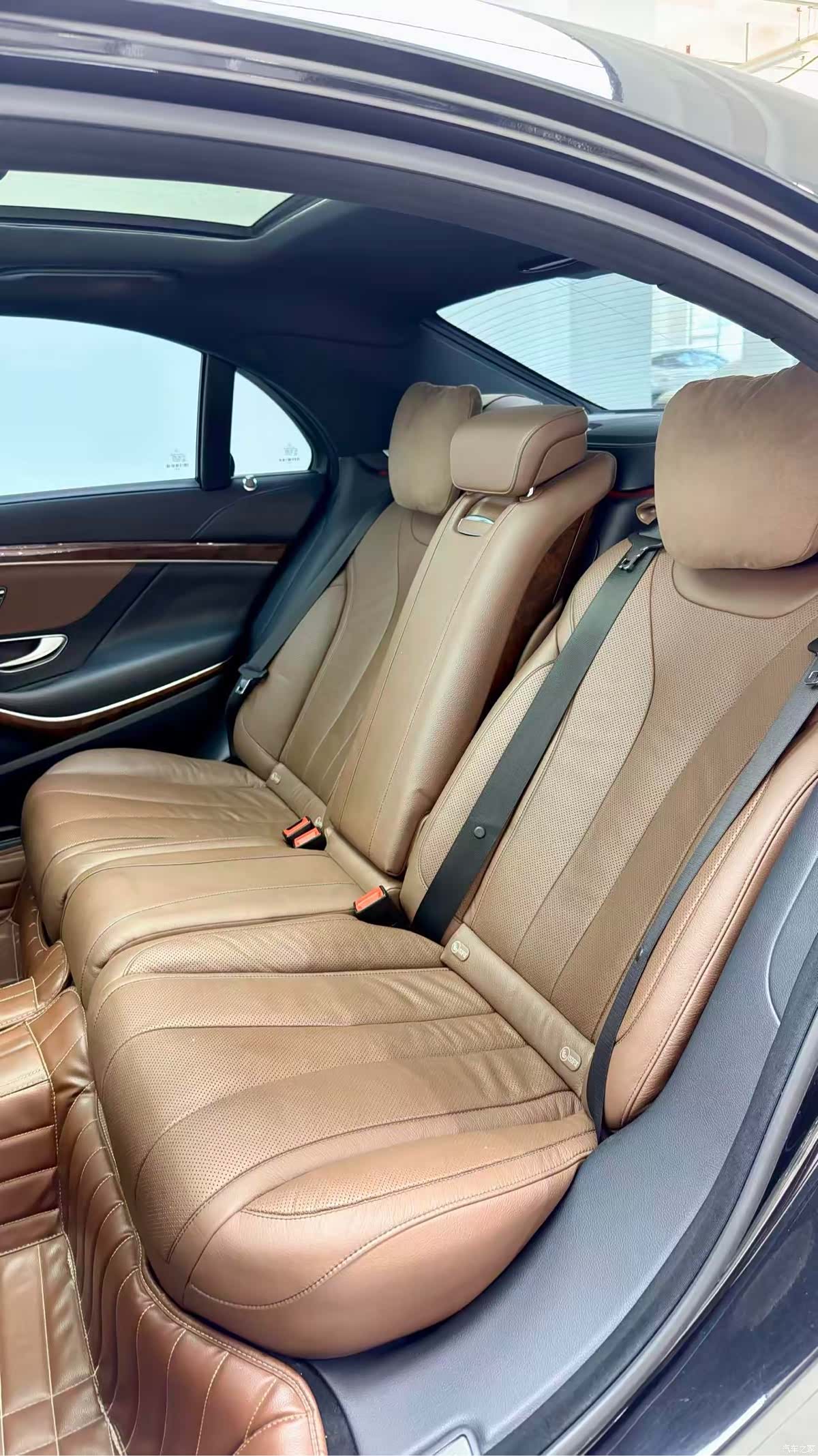Mercedes-Benz S-Class, 2015 8