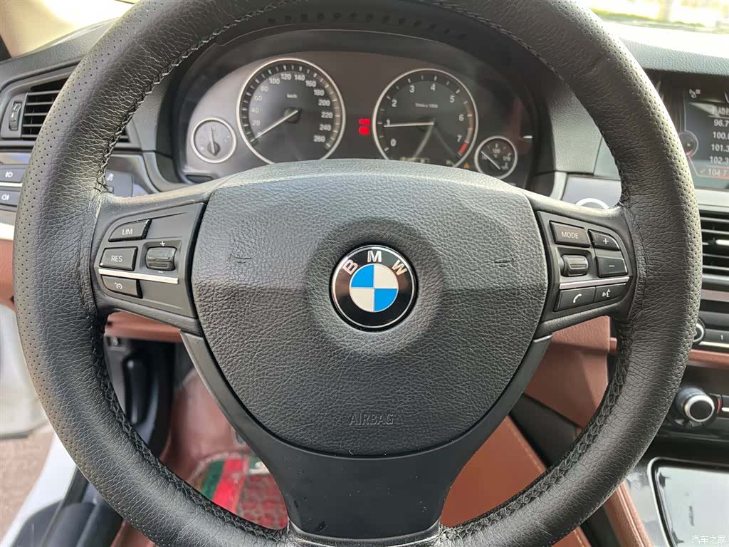 BMW 5 Series, 2015 13