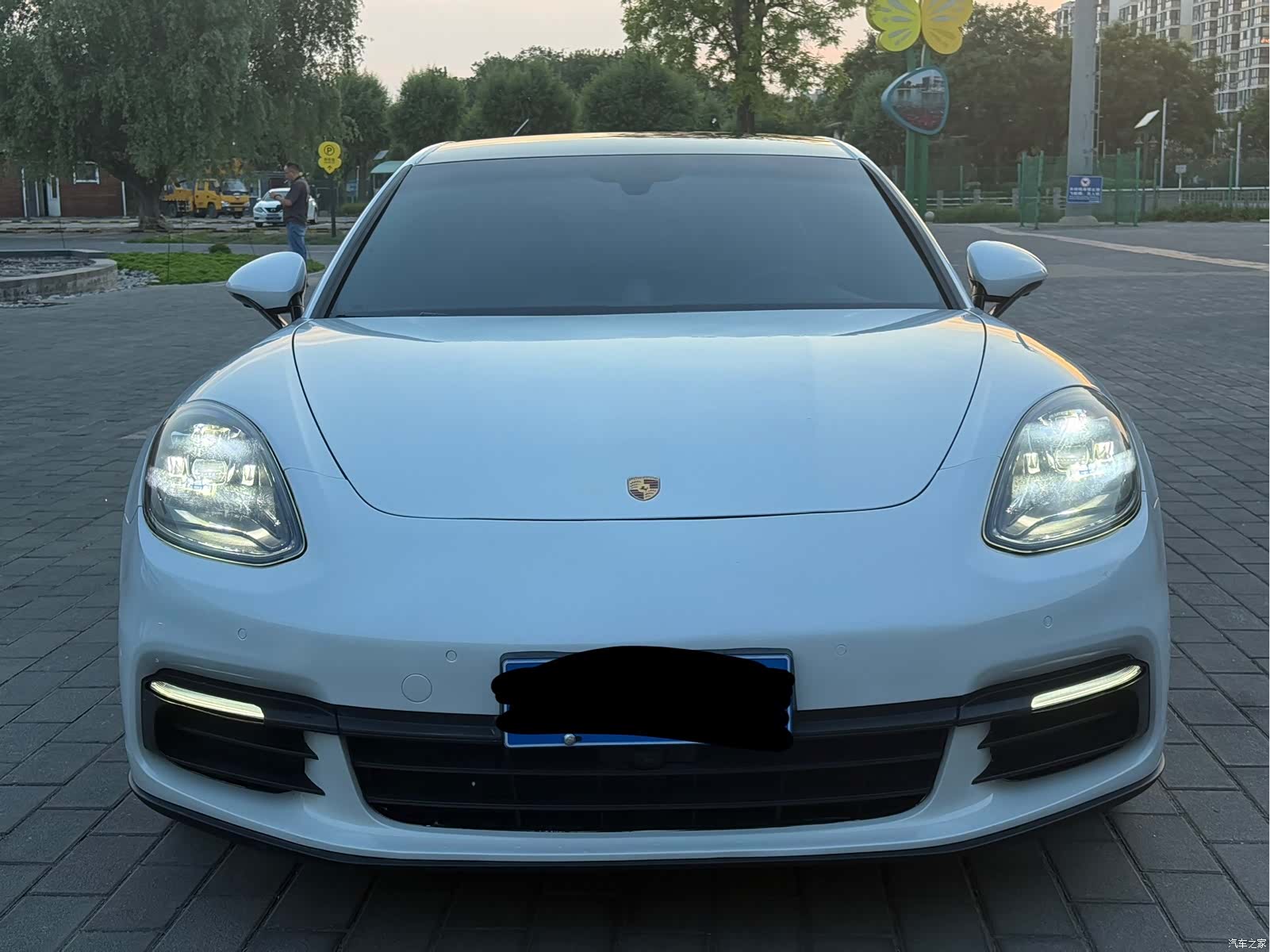 Porsche Panamera, 2019 2
