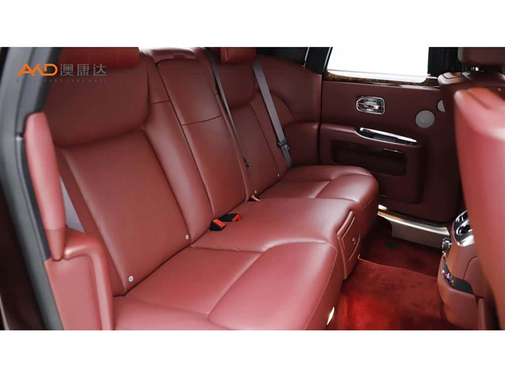 Rolls-Royce Ghost, 2016 8