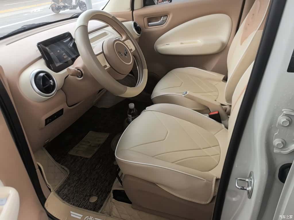 Wuling MINIEV, 2025 15