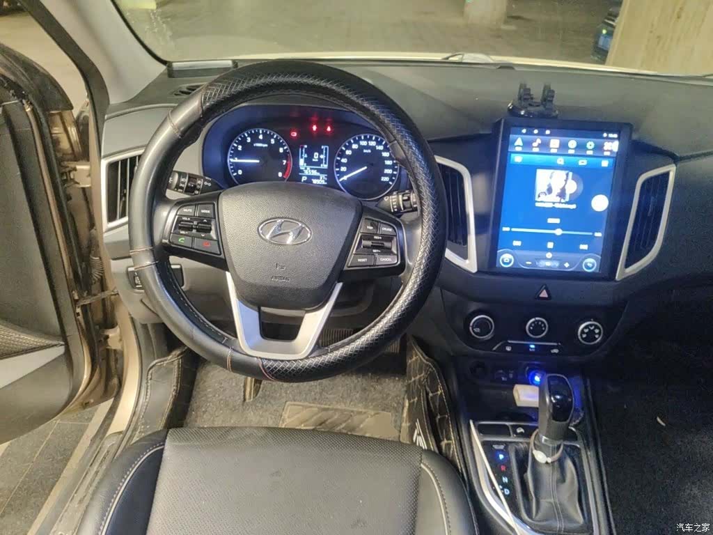 Hyundai ix25, 2015 7