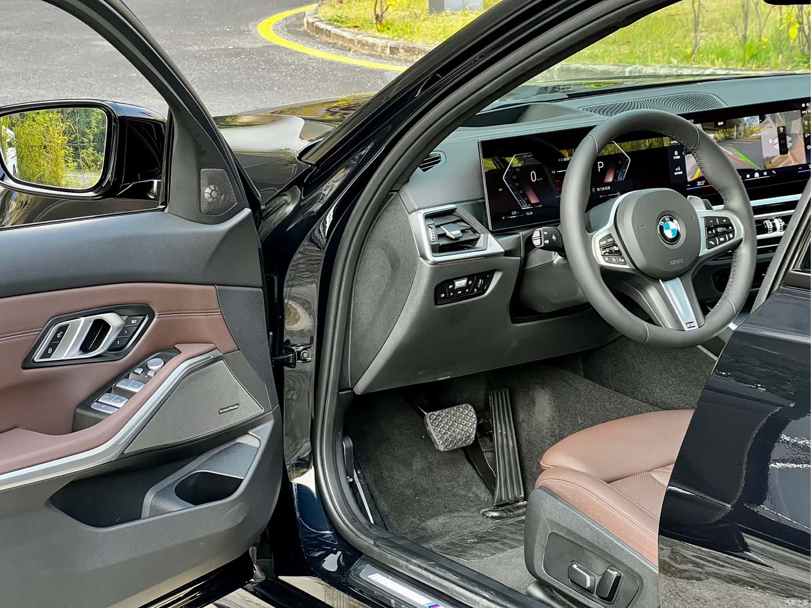 BMW 3 Series, 2024 14