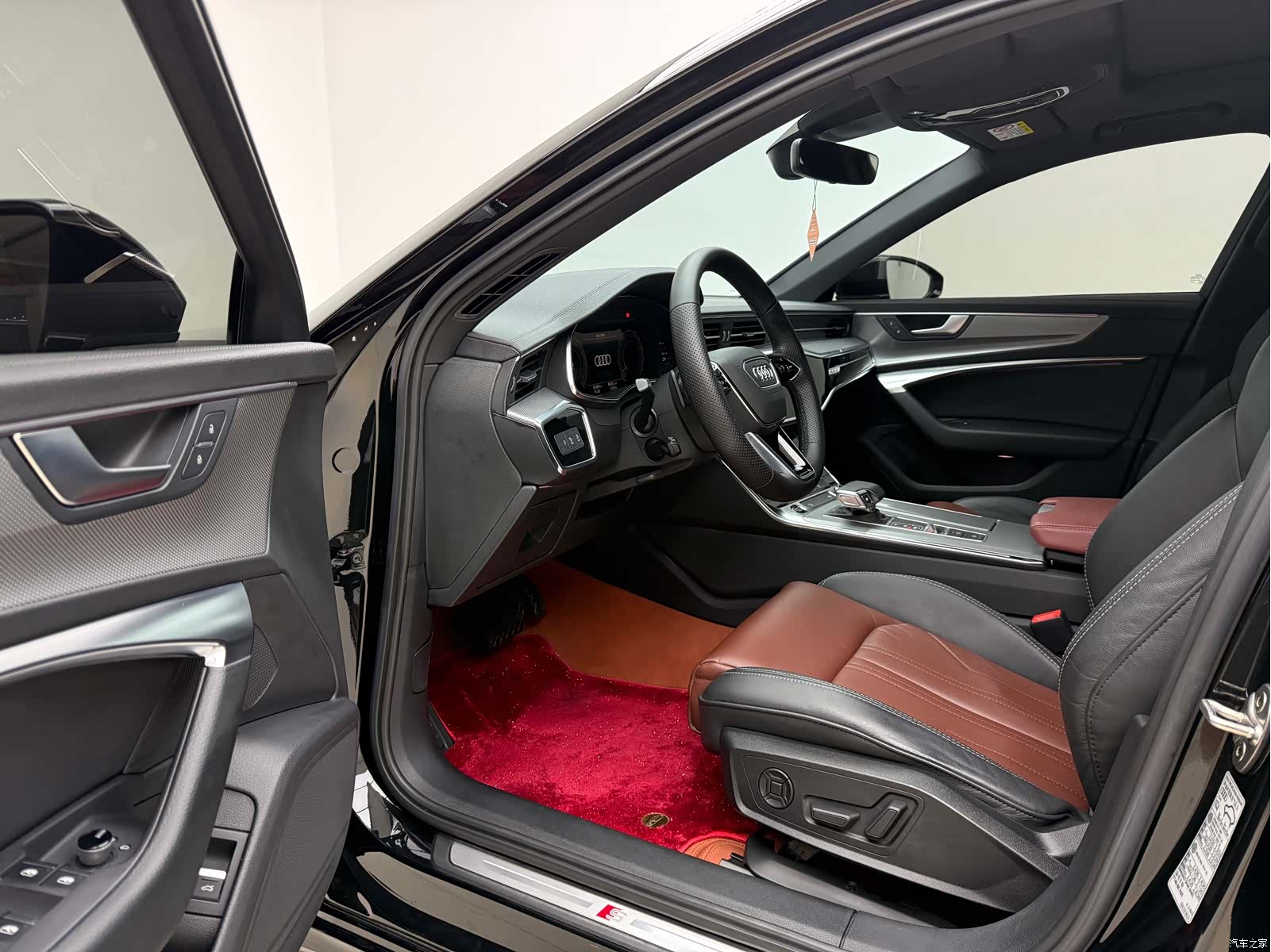 Audi A6L, 2021 15