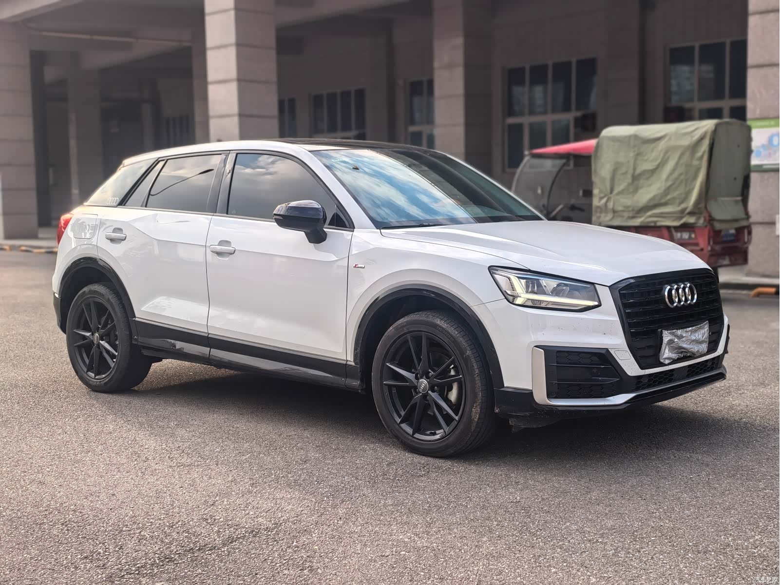 Audi Q2L, 2021 2